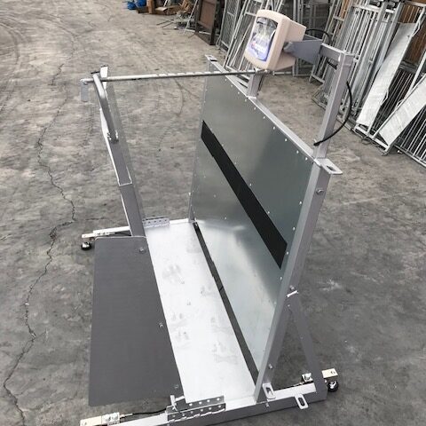 SQ2000 Sheep & Goat Squeeze Chute - Image 3